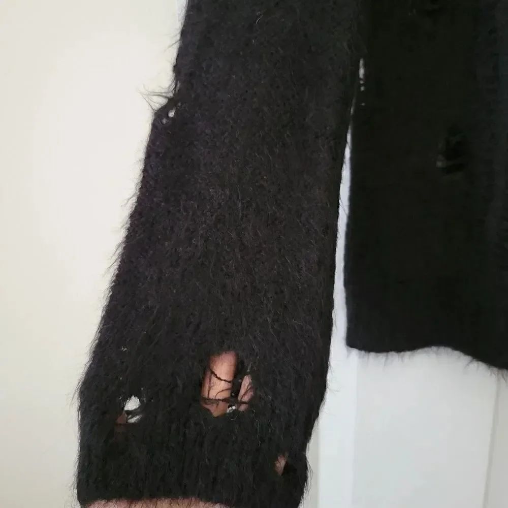 360 Sweater Orena Distressed Cashmere Sweater - Picture 4 of 13